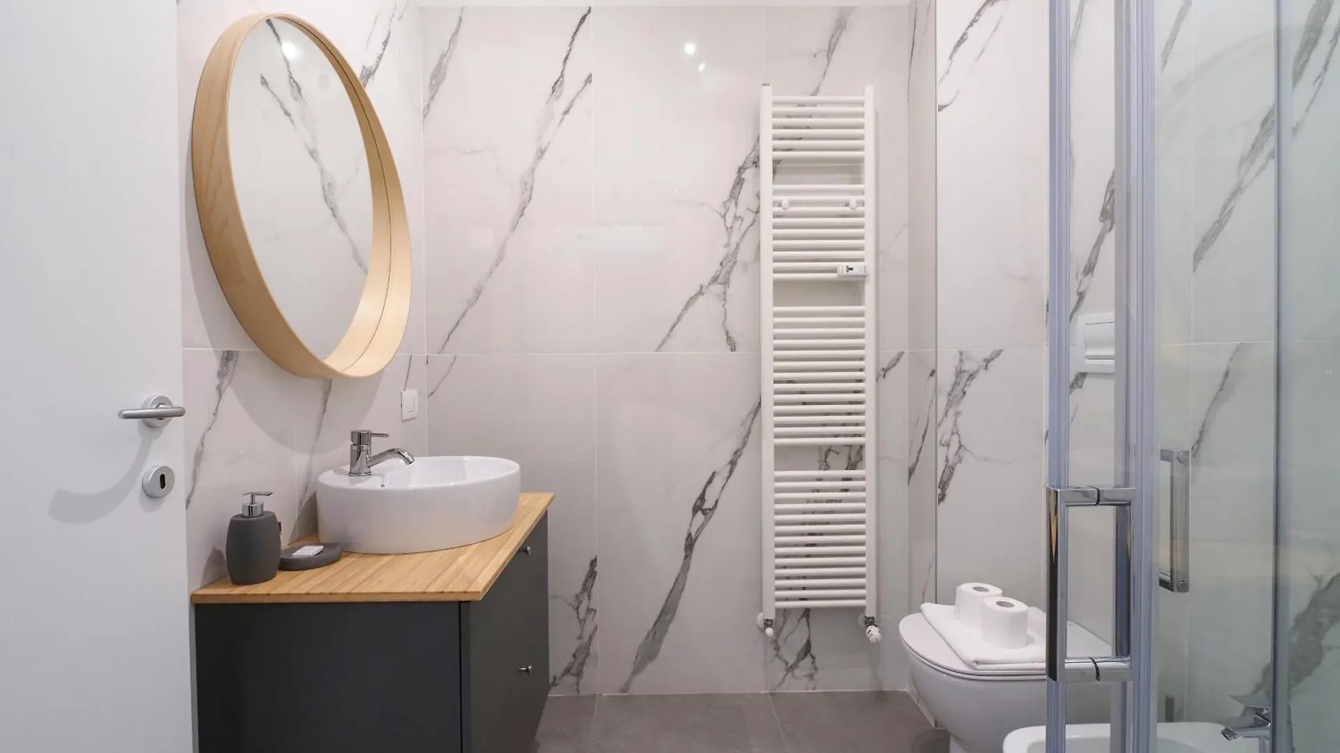 Mila Apartments Fiera Milan